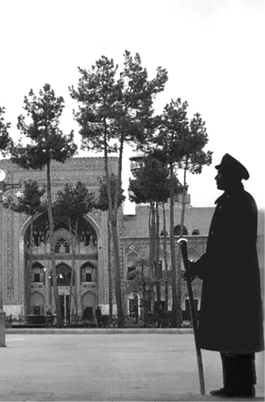 کسی که مثل هیچکس نیست