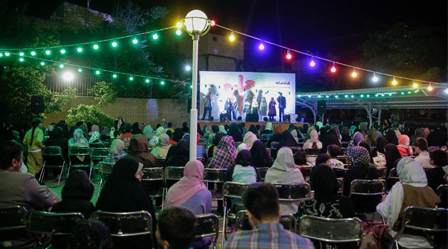 جشن شادمانه همزمان با روز دختر برگزار شد