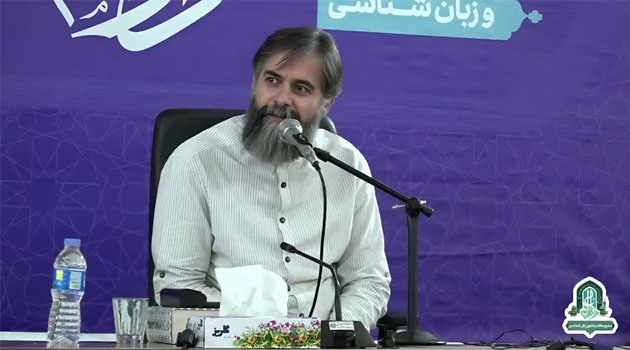 خوانش متون کهن موجب رشد زبانی و فکری طلاب علوم دینی است
